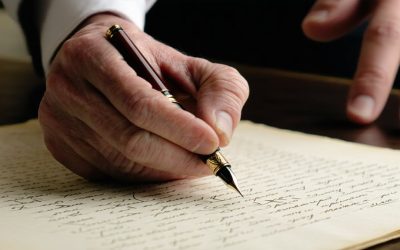 El Arte de la Caligrafía: Por qué Seguimos Escribiendo a Mano en Saint Andrew’s